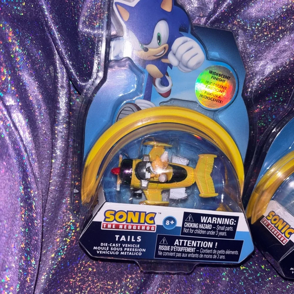 Exclusive Sonic The Hedgehog Iridescent Race Car Set